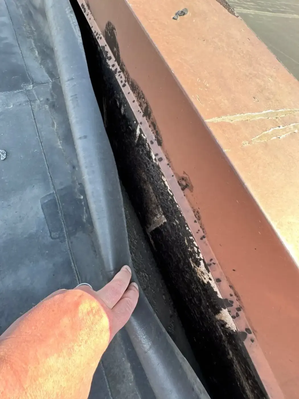 Commercial roof inspection documented in Yorktown